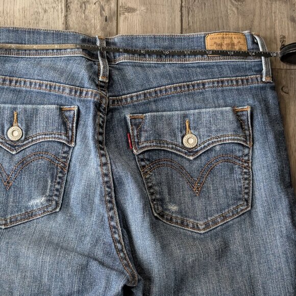 Levi's, Capri Stretch Denim Shorts, Sz 6 - Picture 7 of 10